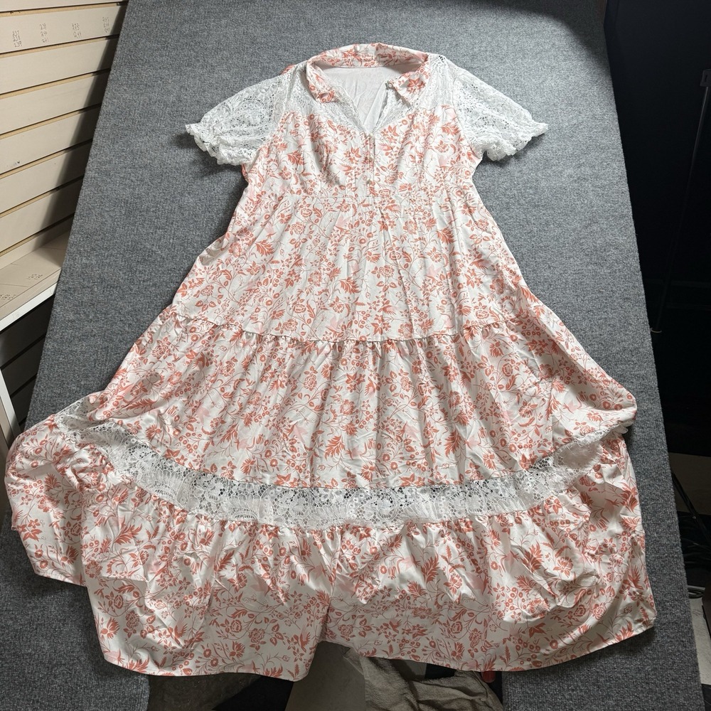 Women's Pink Floral Tiered Midi Dress White Lace Collar & Sleeves Cottagecore‎